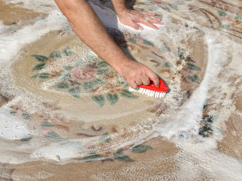 Особенности чистки натурального ковра